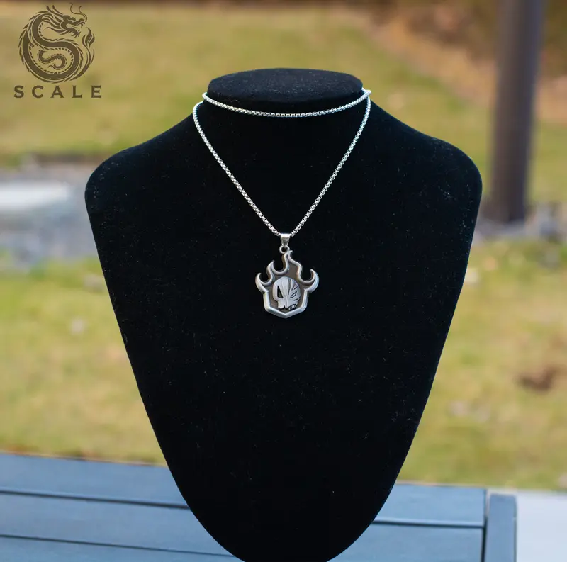 BLEACH Anime Hollow Mask Flame Pendant Necklace | Arrancar Cosplay Jewelry for Fans