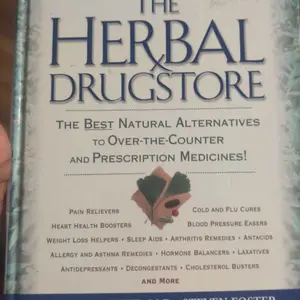 USED-The Herbal Drugstore: The Best Natural Alternatives to Over-the-Counter and Prescription Medicines! by Linda B. White (Hardcover)