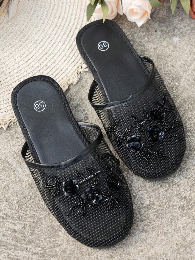 Women's Floral Beaded Mesh Chinese Slippers