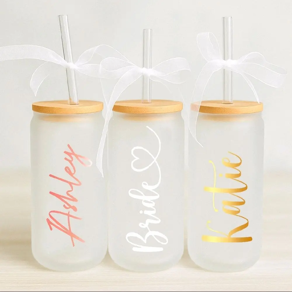 Glass Tumbler with Personalized Names and Elegant Ribbon Lid for Special Occasions