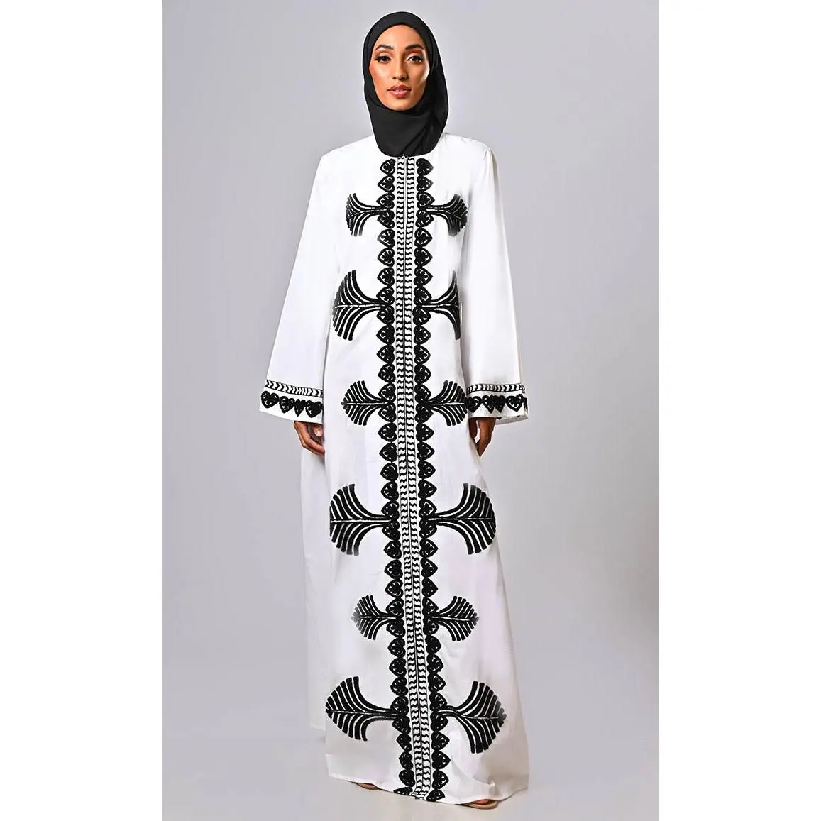 Designer Islamic Mughal Black Aari Work Detailing Abaya