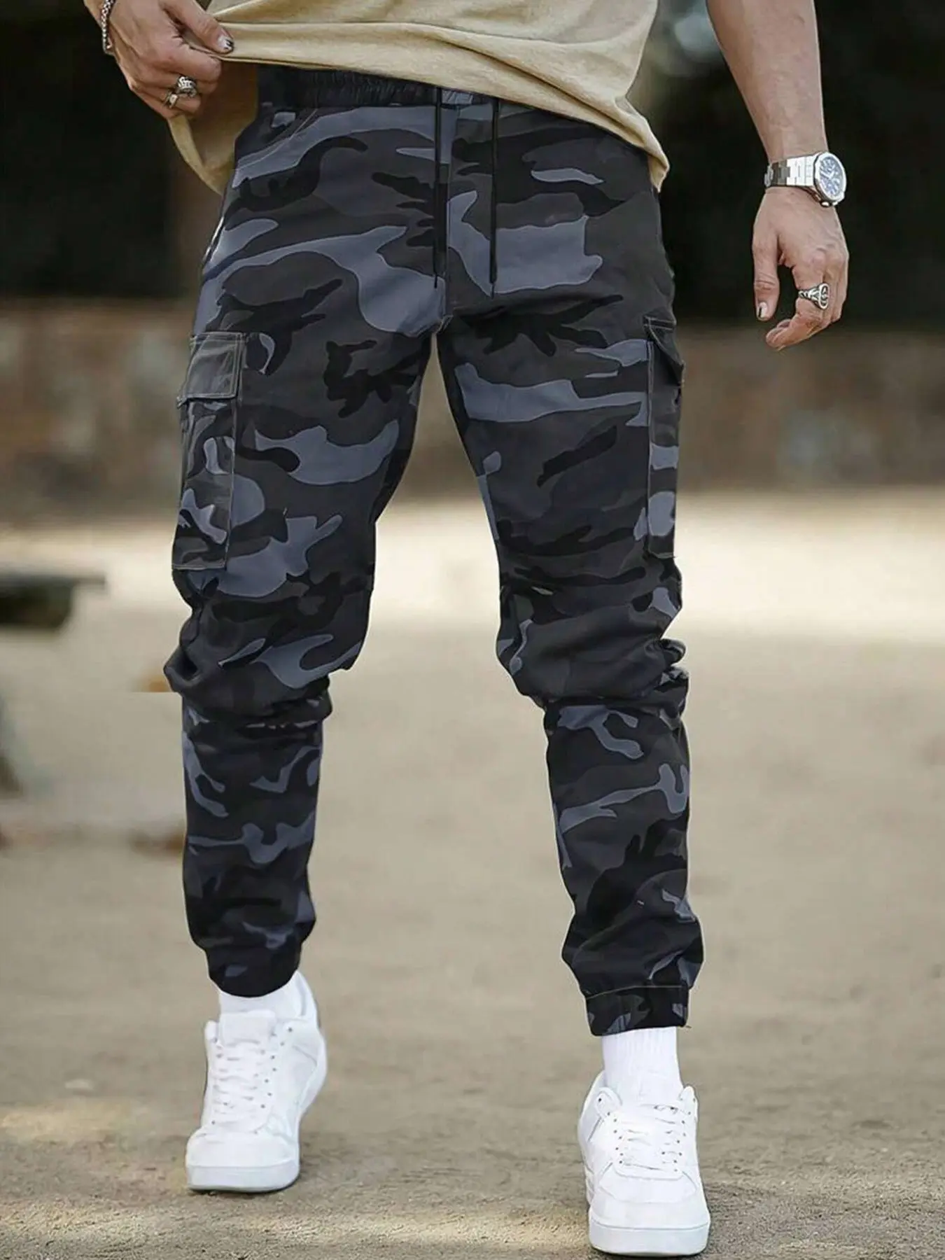 Men's Camouflage Cargo Pants with Multiple Pockets, Adjustable Waistband and Elastic Ankles, Ideal for Hiking, Outdoor, Casual and Daily Wear, Camo Print Trousers