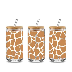Giraffe Pattern Design 16oz Covered Straw Glass Drinking Cup, Reusable Glass Drinking Cup, High-Quality Glass Jar Design, Suitable for Iced Coffee, Beer, Juice, Fashionable Glassware. Perfect Gift for Coffee Lover, Mom, Family and Friends