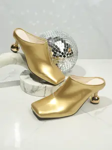 Women's Thick Heel Closed Toe Mules, Slip-On Comfortable Design, Perfect for Daily Wear & Stylish