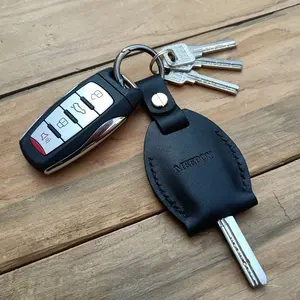 MEEBOY Handmade Keychain Leather Protective Key Holder Large Capacity Protective Case Key Cover