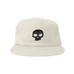 SINGLE SKULL APPLIQUE HAT - WHITE/BLACK