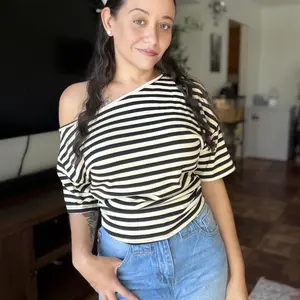 Women Summer Fashion Short Sleeve Asymmetrical One Shoulder Striped Asymmetric Hem T Shirt Tops Tee Casual Daily Tops