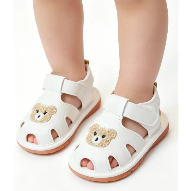 Kids' Soft Soled Flat Sole Squeaky Sandals - Covered Toe, Non-Slip First Walker Shoes for Summer Infant Boys & Girls, Soft Soled Shoes