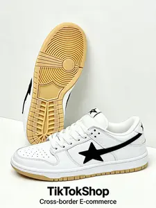 'Retro Platform Skate Shoes' iconic star pattern is the visual highlight. Durable rubber outsole provides steady feel. Timeless two-tone scheme masters multiple styles. An indispensable trendy staple for your wardrobe.
