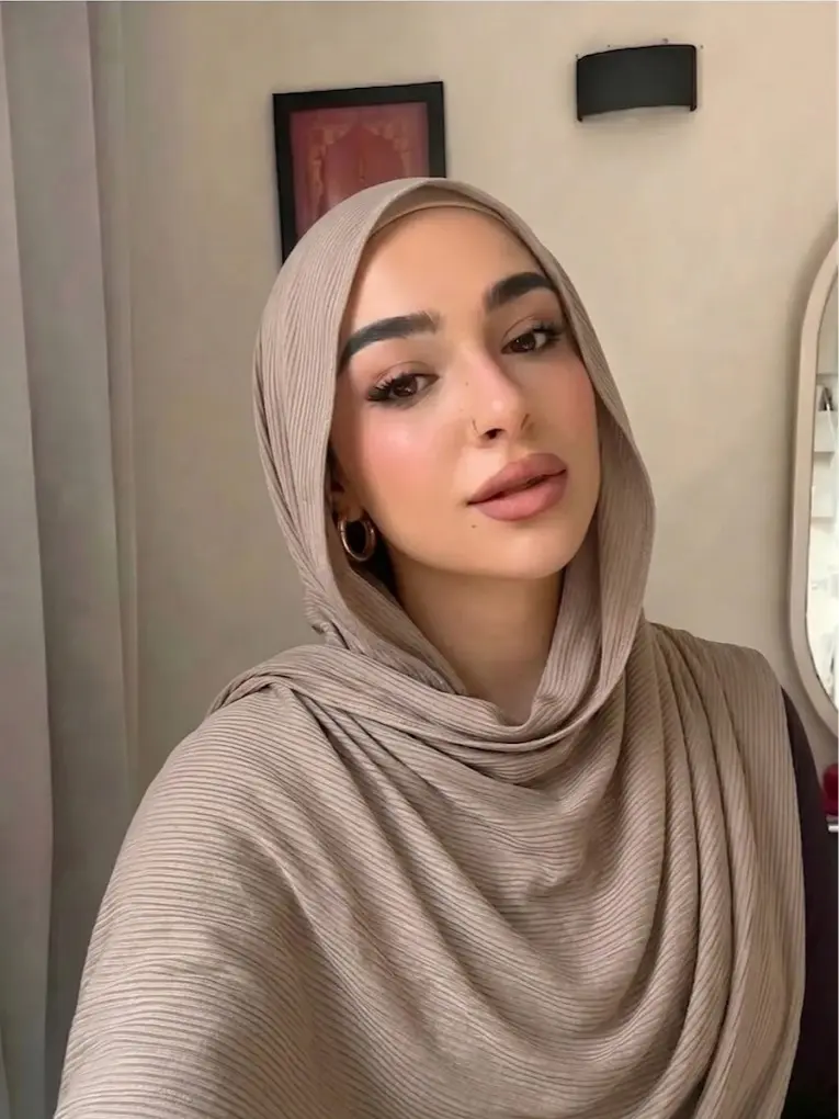 1pc Solid Color Ribbed Knit Long Scarf, Soft Shawl Wrap & Headscarf for Daily Wear, Travel, Wedding, All-Season Elegant Accessories Gift for Women