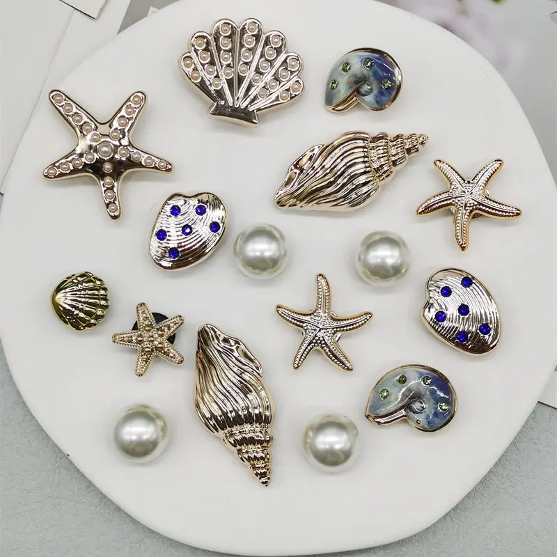 16pcs ABS Resin Nautical Style Ocean Themed Cute Shoe Charms, Rhinestone Seashell Starfish Conch Shoe Decorations, Faux Pearl Decorative Shoe Accessories, DIY Shoe Clips for Sandals, Ideal Birthday Party Gifts (Shoes not Included)