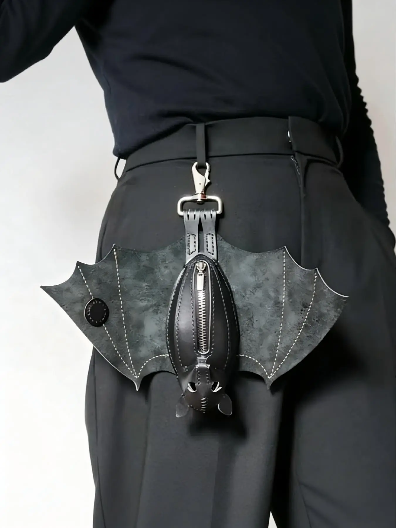 Leather Bat Coin Purse Keychain, Keychain Pouch, Stylish Leather Design, Durable & Functional Accessory, Perfect Gift Idea for Him Her, Keychain for Bags, Key Holder