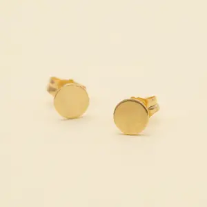 14k Sol Stud Earrings