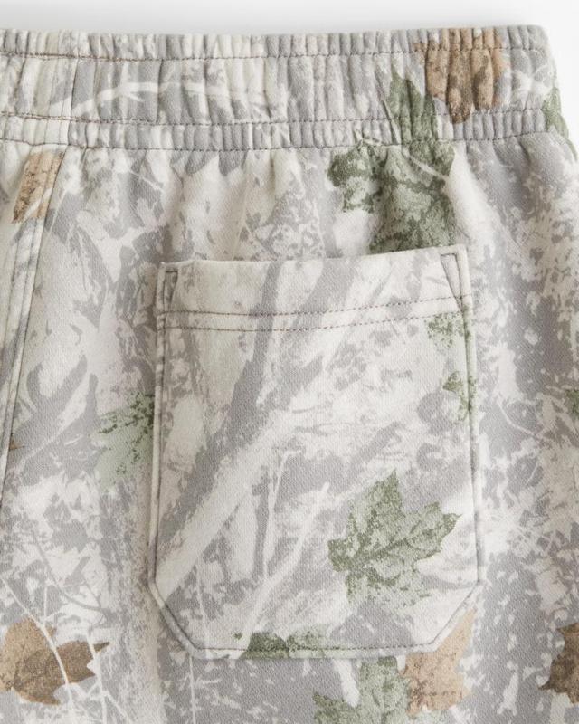 Camo Sweat Shorts Maple Leaf Print Drawstring Elastic High Waist Casual Loose Workout Shorts with Pockets gym daily wear short