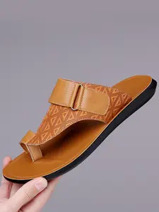 Summer Men's Slippers, Anti-Slip Durable Rubber Sole, Lightweight Outdoor Fashion Beach Casual Sandals, Comfortable and Stylish Footwear for Men