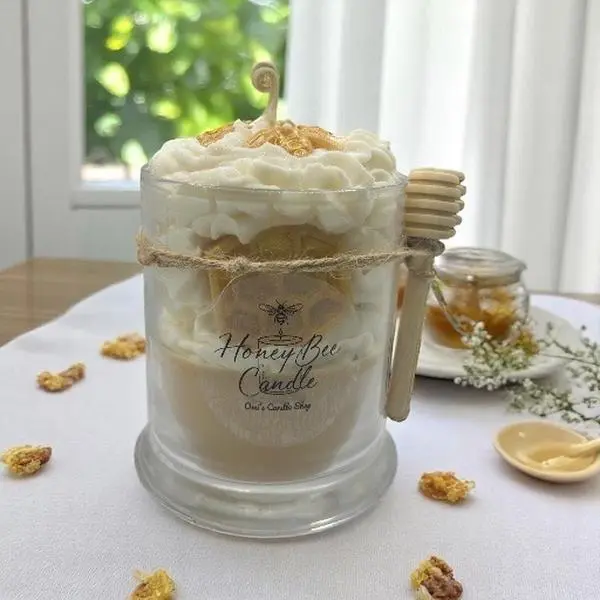 Honey Bee Candle - Unique Decorative Candle with Honey and Beeswax Natural Scent for Home Decor and Ornaments Freshener