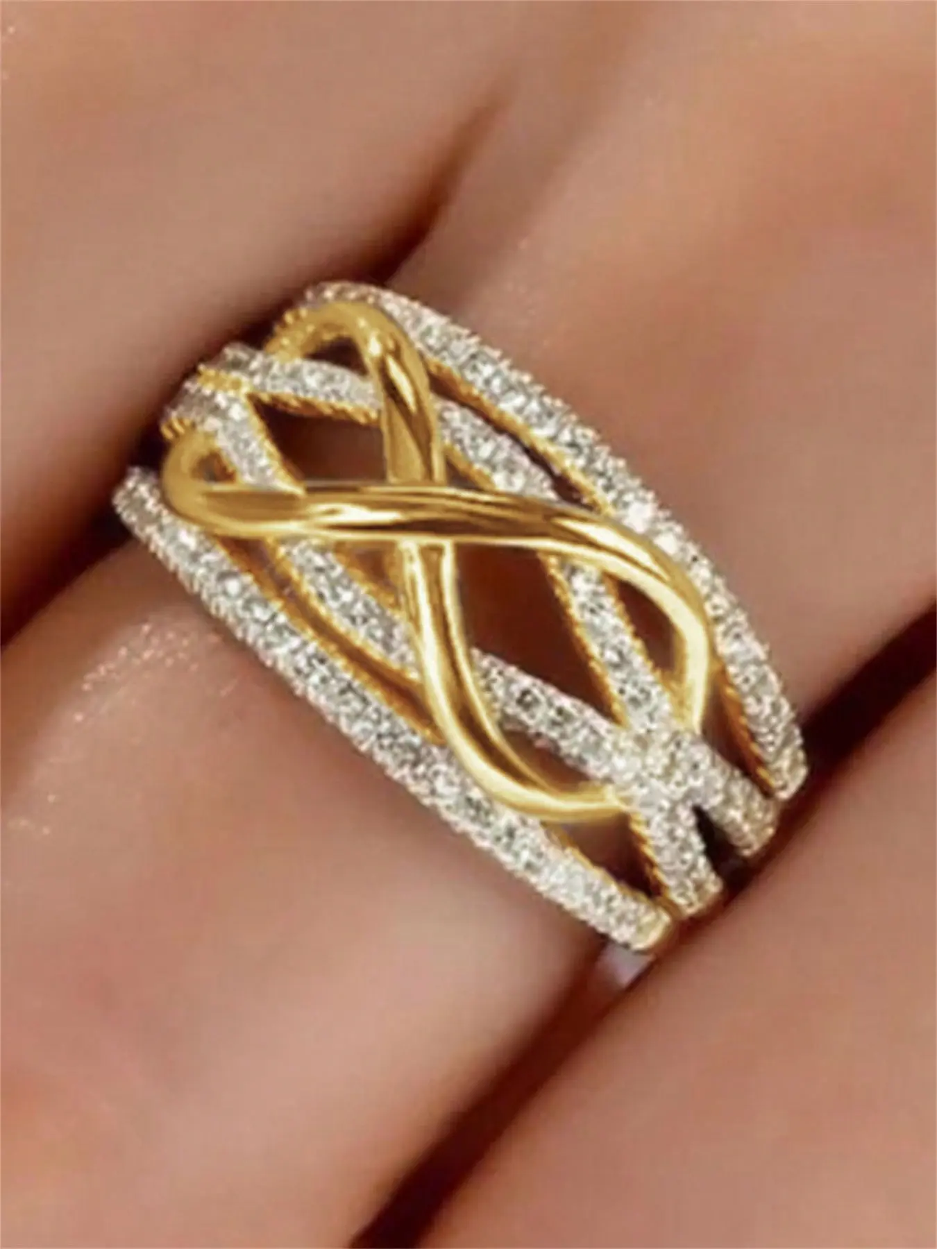 1 PC Gorgeous Cubic Zirconia Rings For Women For Valentine's Day Gift Wedding Engagement Anniversary Party Jewelry