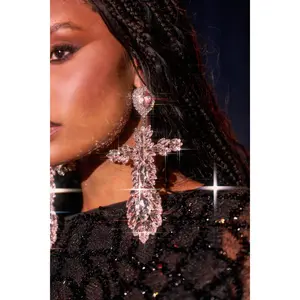 WITH GRACE EARRING