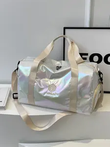 Ombre Reflective Duffel Bag, Large Capacity Travel Bag, Waterproof Travel Bag for Men & Women, Casual Trendy Versatile High-quality Daily Commuting Bag, Multifunctional Travel Duffels