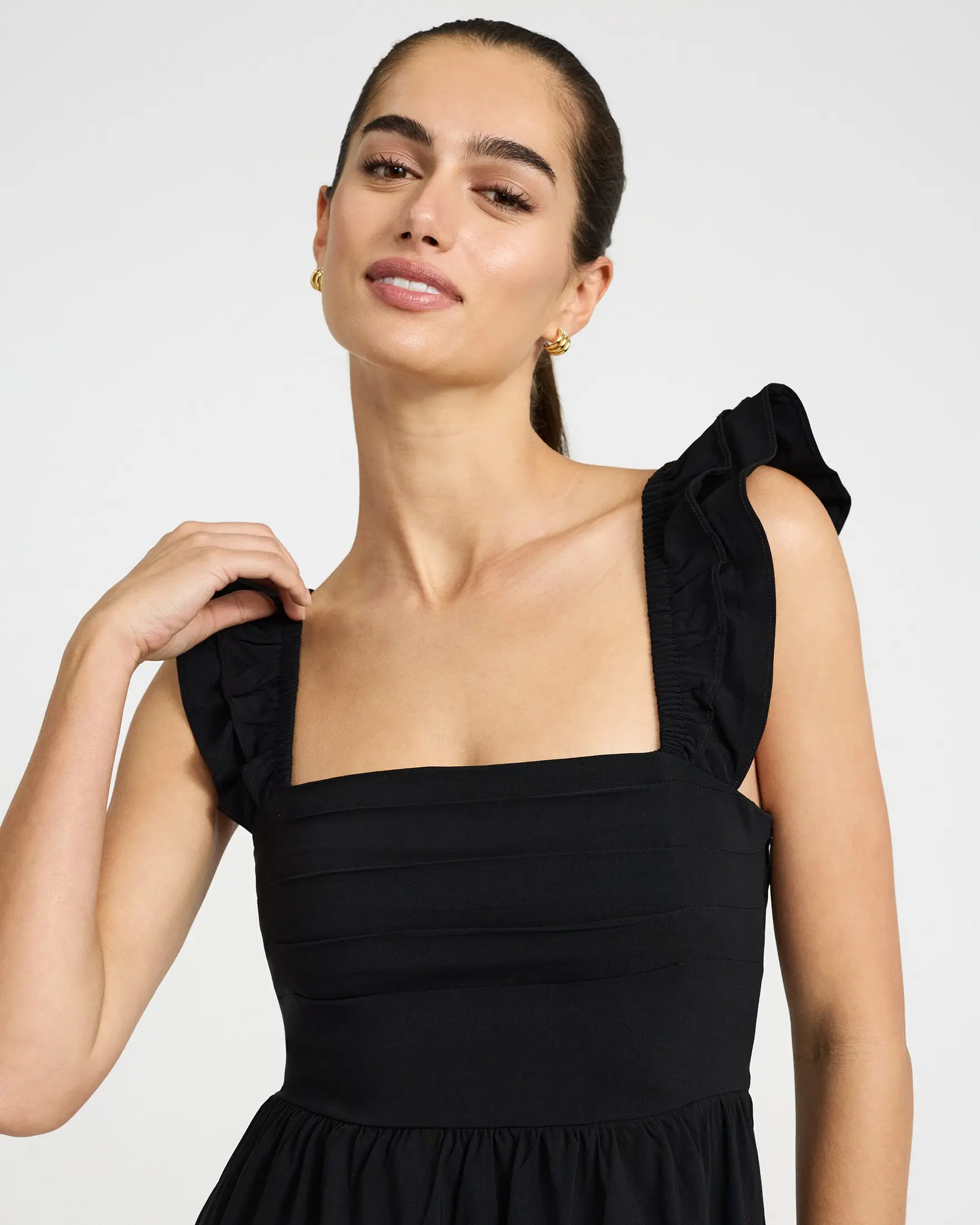 Express Poplin Square Neck Flutter Sleeve Lace-Up Back Midi Dress - TikTok Shop Express Poplin Square Neck Flutter Sleeve Lace-Up Back Midi Dress - TikTok Shop