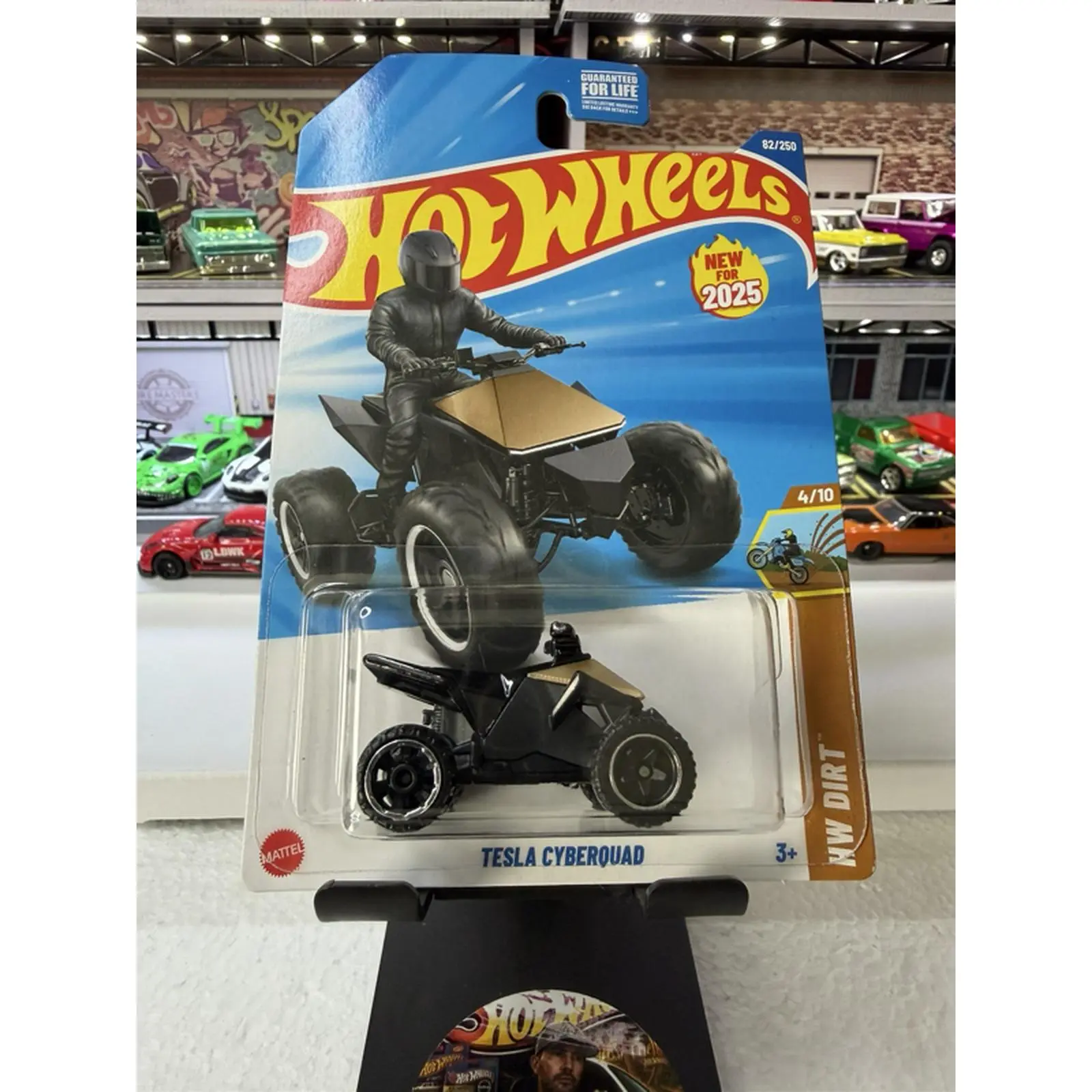 Hot Wheels Tesla Cyberquad HW Dirt 4/10 New for 2025 Collectible Model Car 82/150