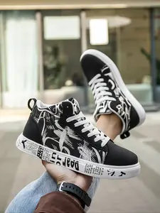 Men's High Top Athletic Sneakers with Random Geometric Print, Casual Fashion Trainer Lace-Up Canvas Shoes, Outdoor Sports Retro Hip-Hop Walking Shoes