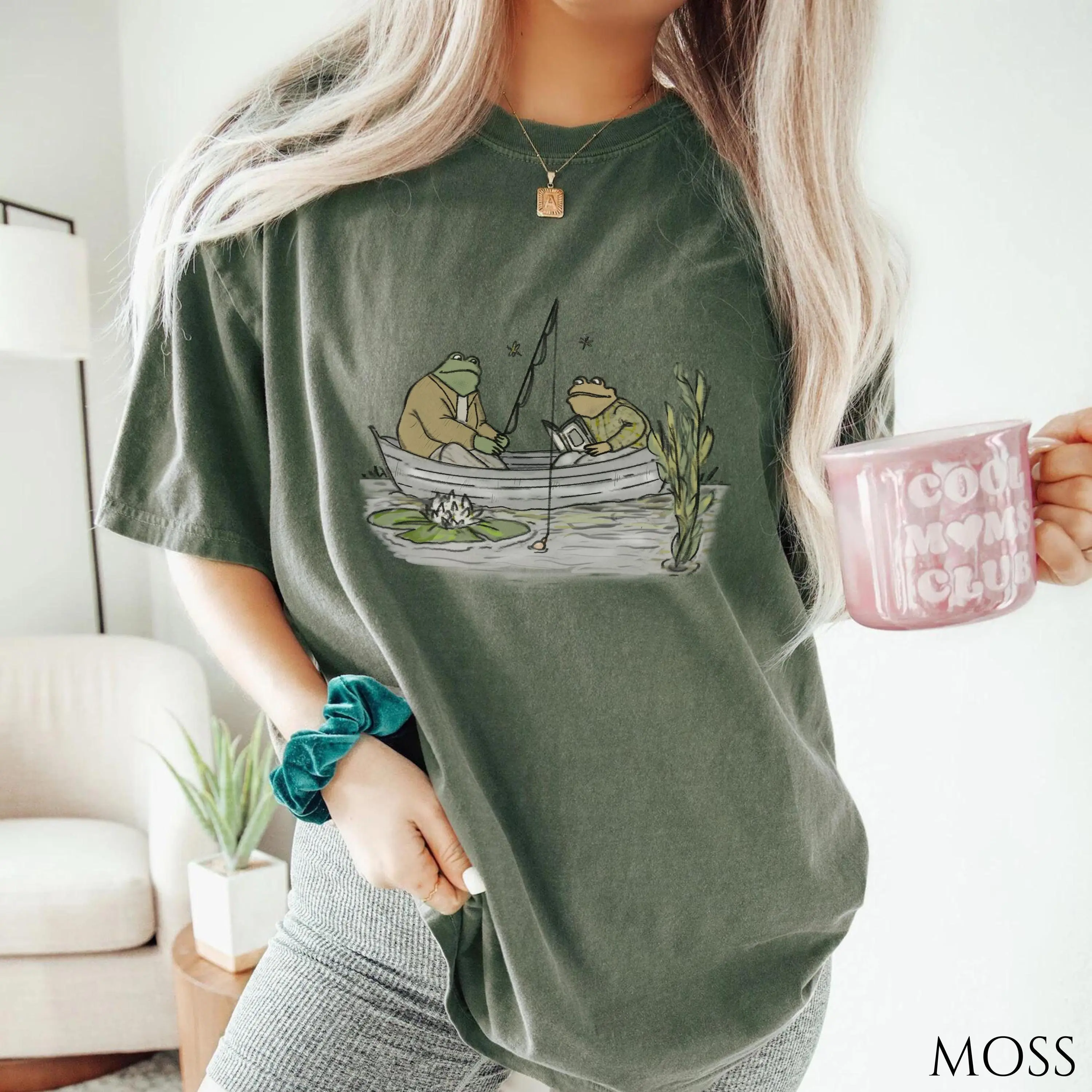 Comfort Colors 90s Frog Shirt, Retro Vintage Graphic Tees, Cute Toad Shirt, Nature Shirt, Book Lovers Shirt, Oversize Cotton Washed Tee