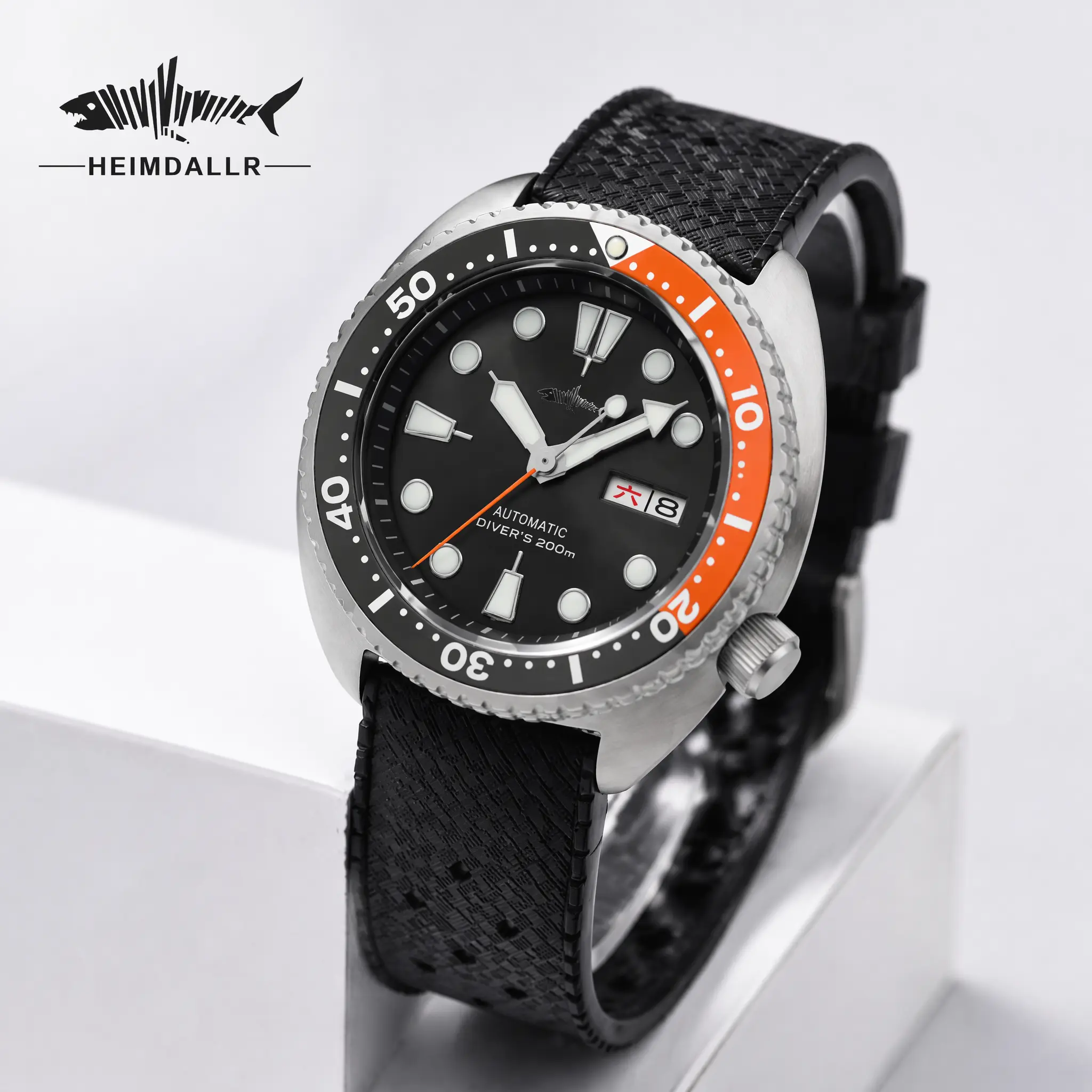 HEIMDALLR Men's Automatic Pro Diver Watch - 45mm Round Face, Ceramic Bezel, Sapphire Crystal, Luminescent Markers, 200M Water Resistant, Titanium Body, Underwater Use, 100M - 200M sohochic