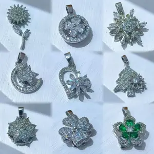 Luxury Color Retaining Rotating Pendant