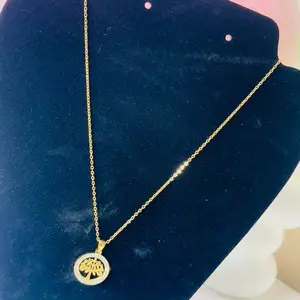 Elegant Tree of Life Pendant Necklace