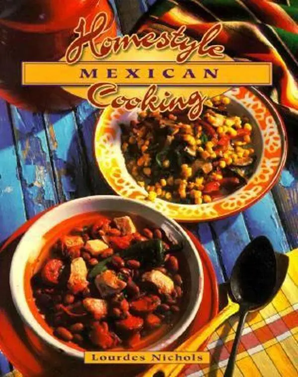 USED Book - Homestyle Mexican Cooking (Homestyle Cooking) by Lourdes Nichols (Paperback) - english