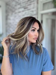 Carkira Asia Blonde Brown Wigs Highlights Platinum Short Body Wave 13x4 Lace Front Wig Ombre Color 14Inch Pre Plucked Hairline Free Style Synthetic Fiber for Women Girls
