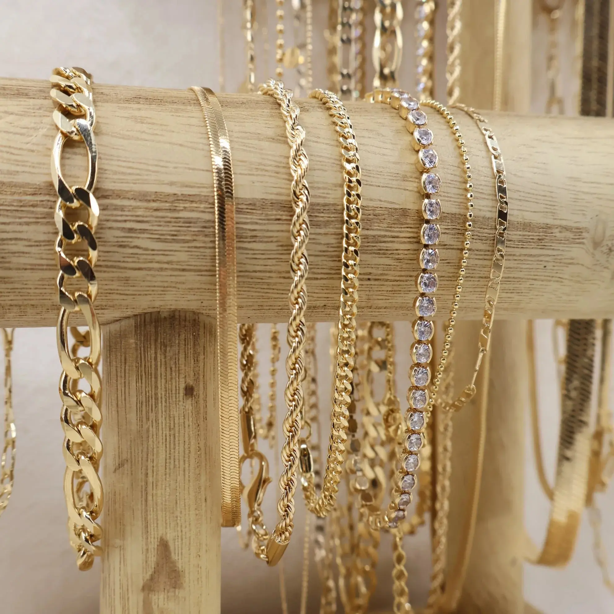 18K Gold Jewelry Piece - G