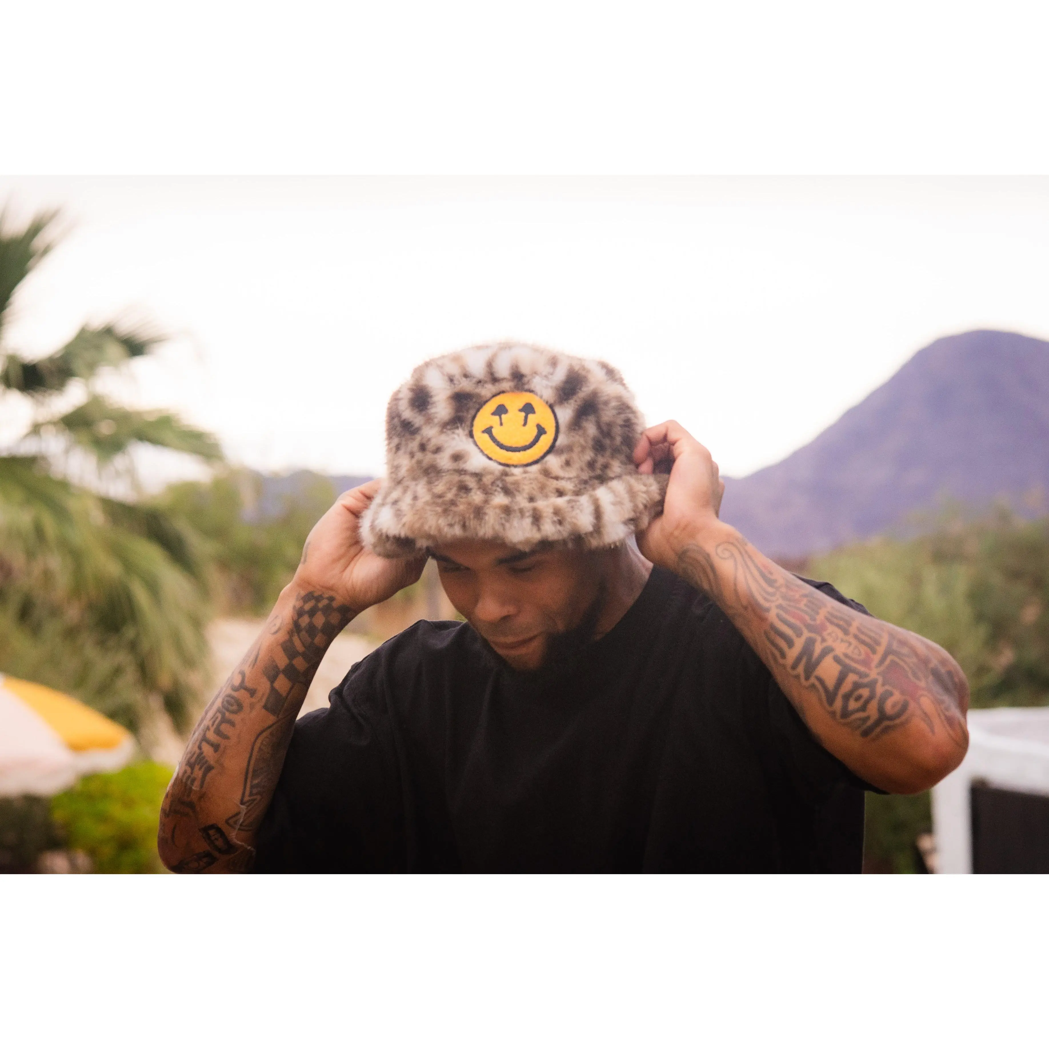 Fur Bucket Hat – Leopard Statement Cap Animal Print Snapback
