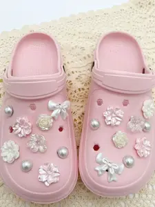 18 Piece Cute Flower Shoe Accessories DIY Detachable Shoe Decorations for Women, Perfect Party Gift, Fun Personalized Footwear, Shoe Embellishment Set