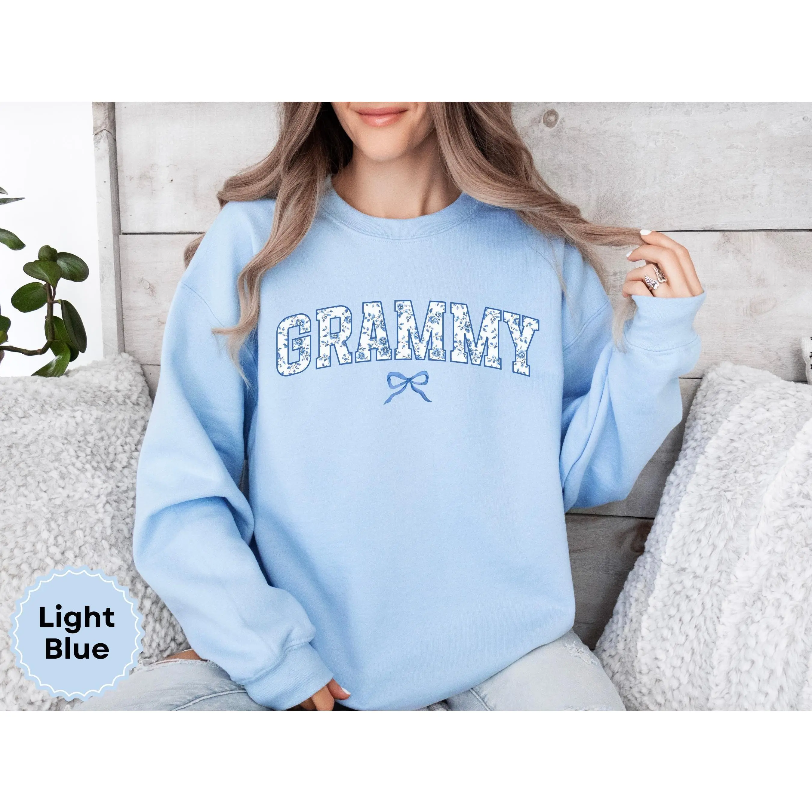 Grammy Floral T-Shirt / Sweatshirt / Hoodie, Grandma Toile Blue Bow short sleeve, New Grandmother Shirt, Granny , Grammie Shirt, First Time Grandma Unisex