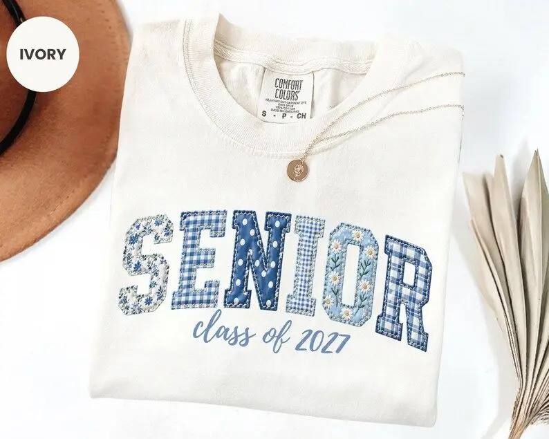 Senior 2027 Floral Faux Patchwork Comfort Colors® Shirt – Graduation Outfit High School Senior
