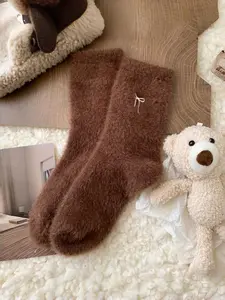 Women's Winter Imitation Mink Fur Bowknot Plush Socks, Vintage Mid-Calf Thick Warm Sleep Socks, Fitted Plain Design, Casual Comfy Socks