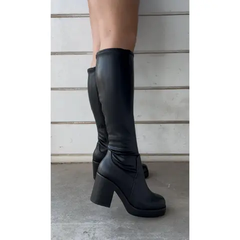 Sonia Knee High Chunky Boot - Block Chunky Heel With Platform