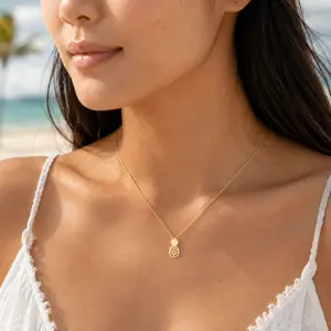 Pineapple Woman Pendant Chain Necklace, Beach Necklace, Everyday Necklace, Stylish Minimalist Necklace for Women, Beachy Necklaces, Fashion Pendant Necklace, Gifts for Mom