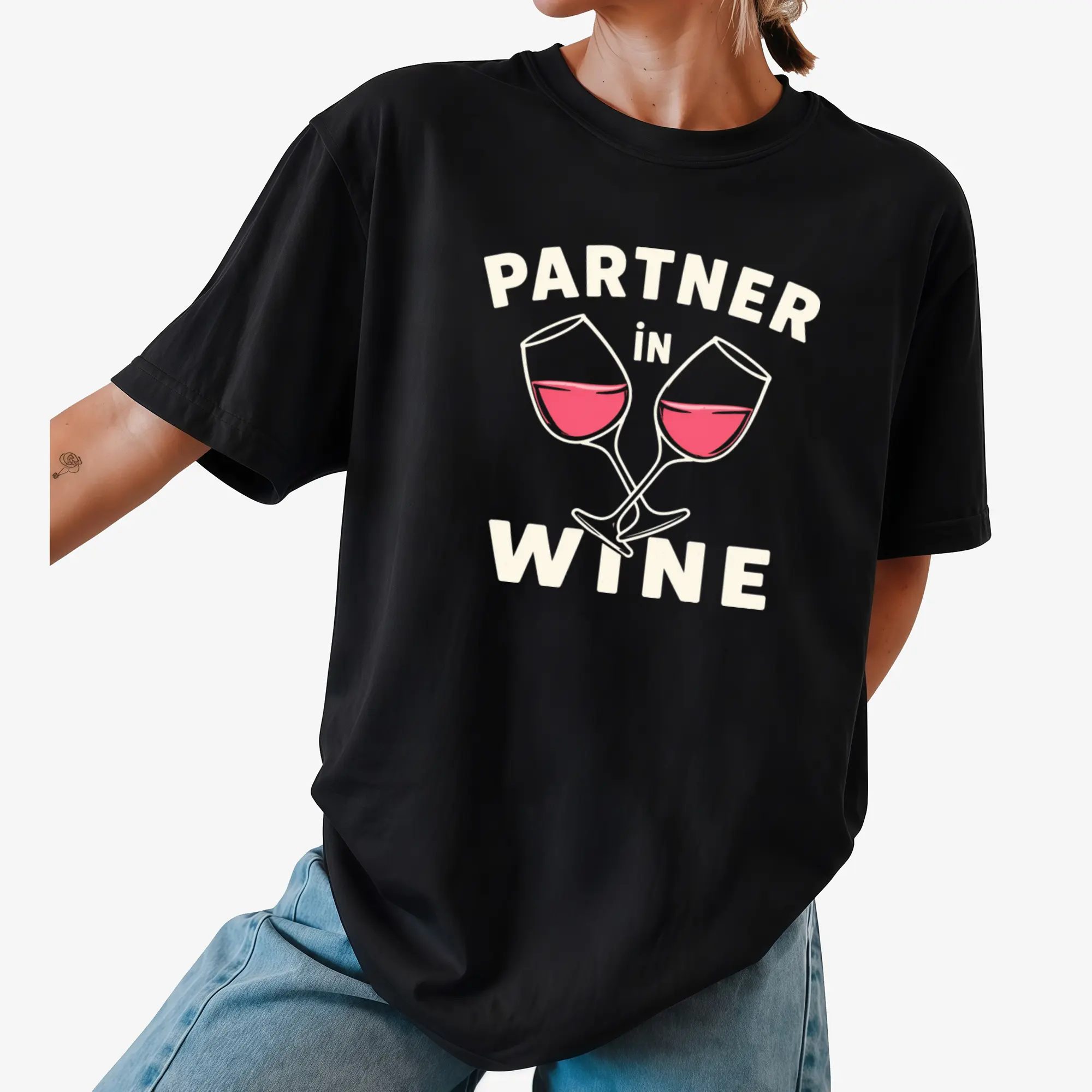 Women'S "Partner in Wine" Graphic T-Shirt - Playful Design with Stemmed Wine Glasses, Short Sleeve Crew Neck Casual Top for Spring & Summer, Black with Red Wine Glass Illustration, Wine Lover Gifts