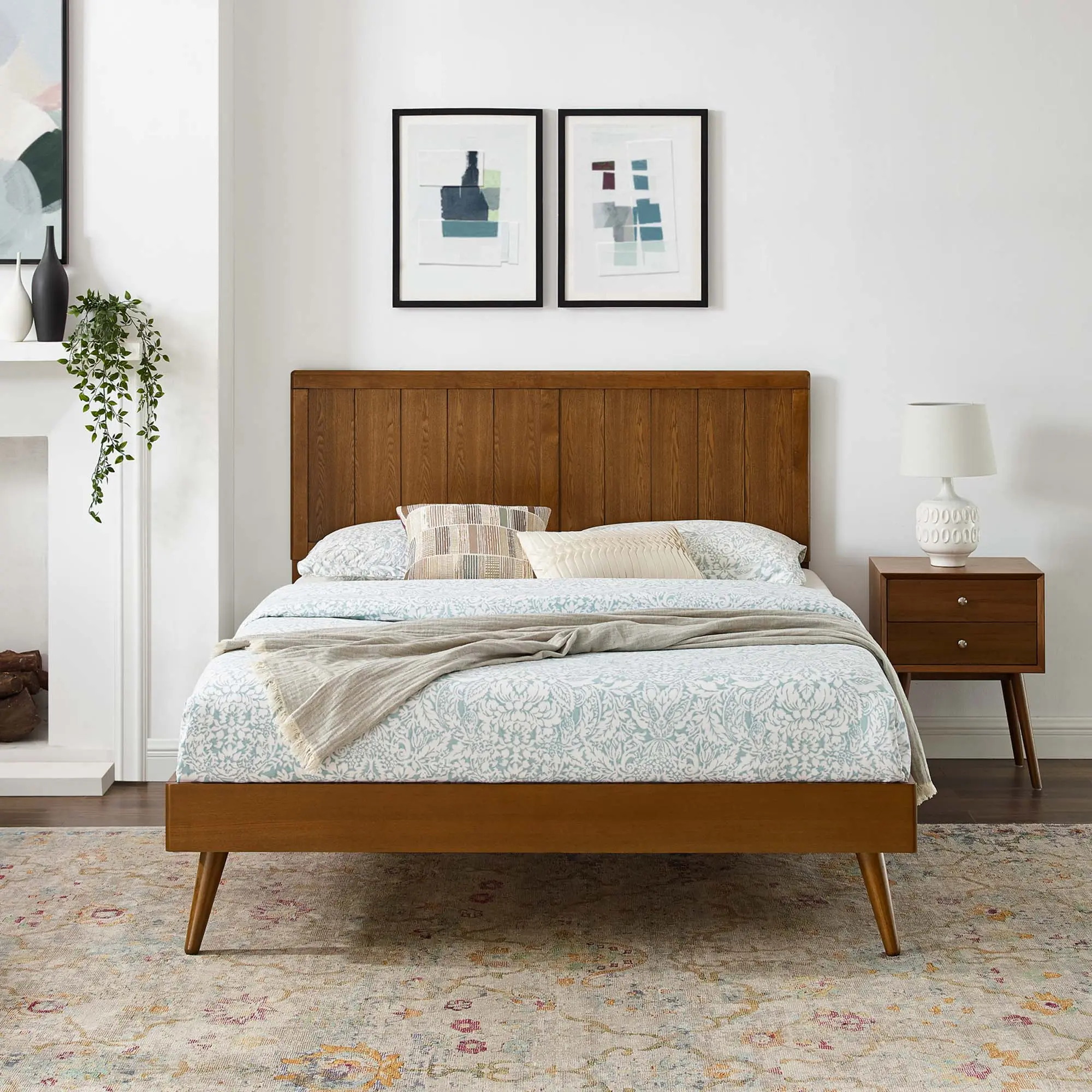 Modway Alana Queen Wood Platform Bed With Splayed Legs in Walnut