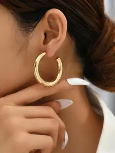 Women's Elegant Minimalist Hoop Earrings, 1 Pair Trendy Vintage C Shape Hoop Earrings, Chic All-match Jewelry As Gift for Girlfriend for Daily Decor, Versatile Earrings, Dainty Fashion Jewelry, Chic Gorgeous Jewelry