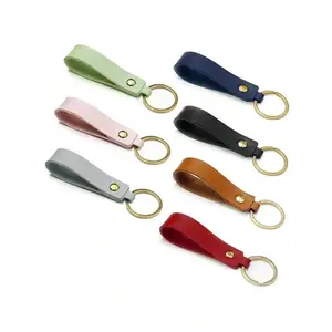 1pc/7pcs Leather Keychain, Leather Keyrings, Car Key Holder, Metal Key Ring With Leather Pendant, PU Keychain, Car Key Pendant, Leather Key Chain For Men Women, Leather Strap, Key Ring With Leather Loop, Car Accessories Bag Charm School Cute Goth Y2k