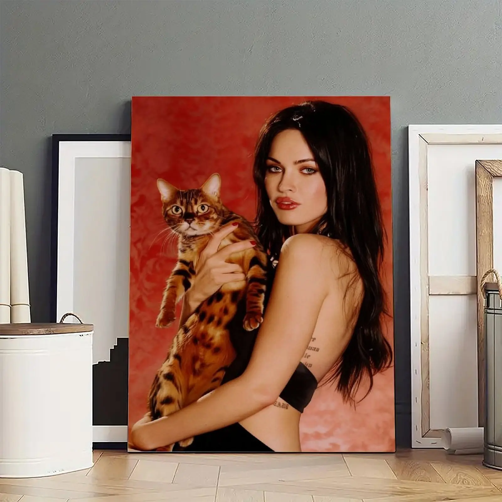 Megan Fox Leopard Print Canvas Wall Art - Artistic Waterproof Fade-Resistant Animal Poster, Leopard Print Decoration for Bedroom, Dining Room, Ideal Gift for Home Supplies Enthusiasts