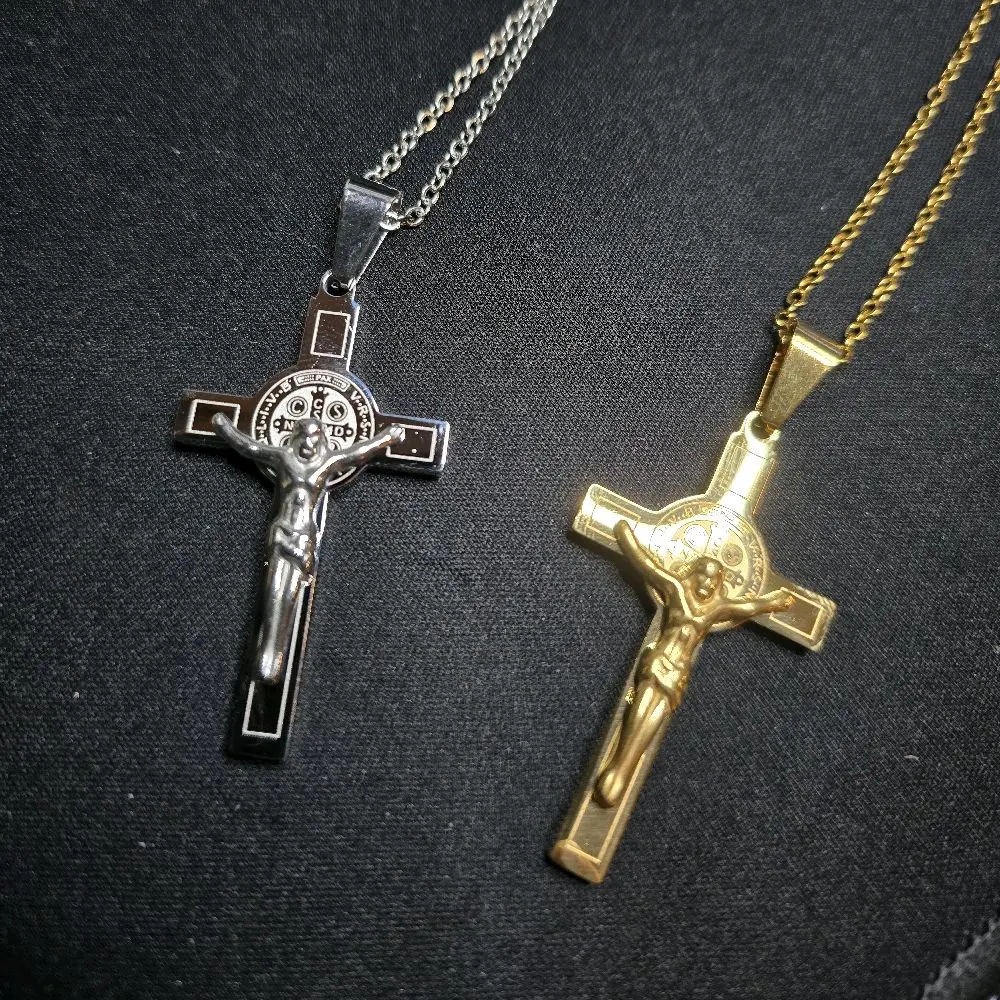 304 Stainless Steel Large Crucifix w/ stainless steel chain, Non-Tarnish/water resistant