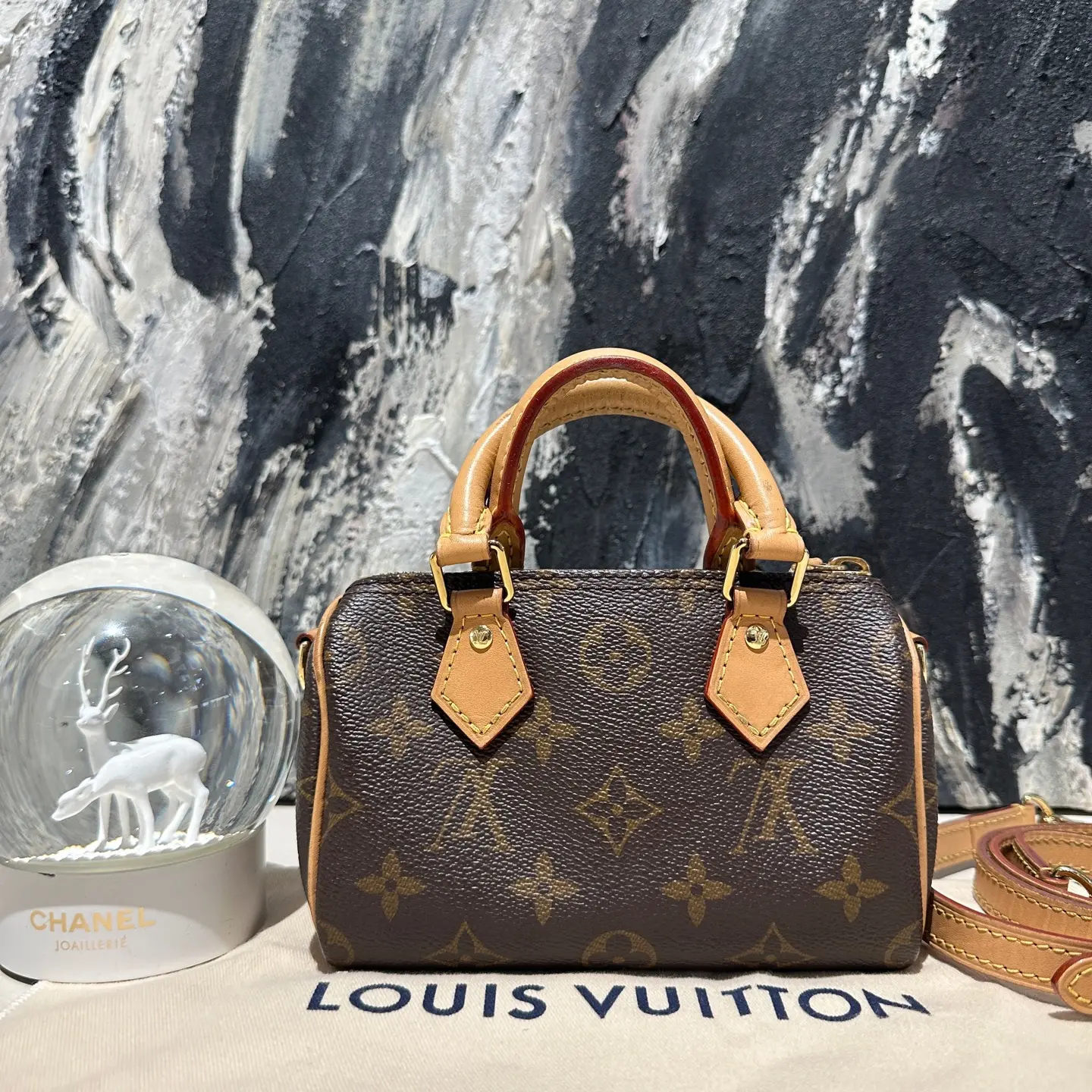 Pre-owned Louis Vuitton nano speedy monogram mini handbag with strap