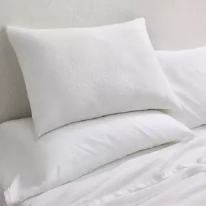 Standard/Queen Medium Machine Washable Memory Foam & Down Alternative Bed Pillow - Casaluna