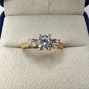 Oroconda Jewelry 14k Anillo de Compromiso Size 7