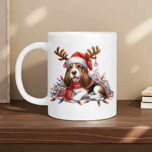 1pc Beagle Christmas Mug with Beagle Puppy in Santa Hat & Twinkling Lights - 11oz & 15oz Ceramic Coffee Tea Cup, Heat-Resistant Dishwasher Holiday Gift for Dog Lovers, Cozy Winter Beverage Cup for or Office, Christmas Decor
